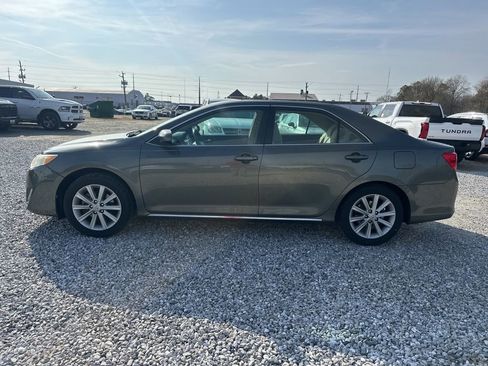 Used 2012 Toyota Camry XLE image 2