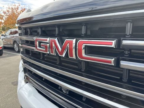 Used 2021 GMC Sierra 3500 AT4 w/ AT4 Preferred Package image 32