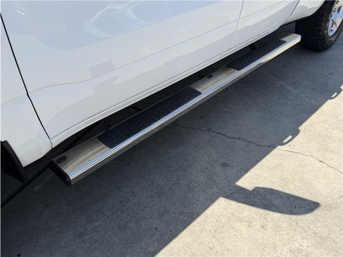 Used 2019 RAM 1500 Big Horn AWD/4WD image 48