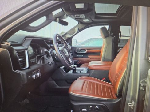 Used 2024 GMC Sierra 1500 Denali Ultimate image 6