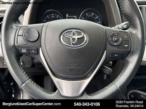 Used 2017 Toyota RAV4 XLE image 17