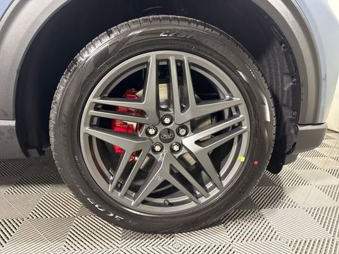 New 2026 Ford Explorer ST-Line AWD/4WD image 11