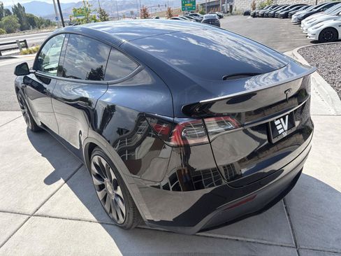 Used 2024 Tesla Model Y Performance AWD/4WD image 6