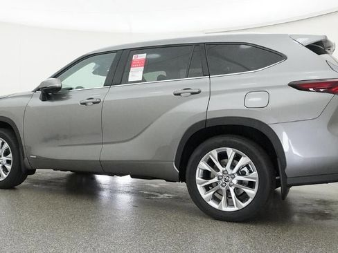 New 2026 Toyota Highlander Limited AWD/4WD image 20