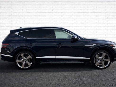 Used 2022 Genesis GV80 2.5T w/ Prestige Package 04 image 4