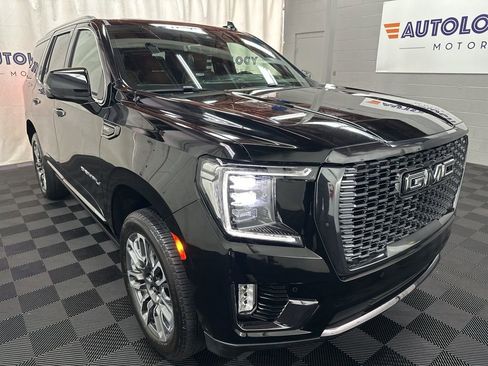 Used 2024 GMC Yukon Denali Ultimate AWD/4WD image 2