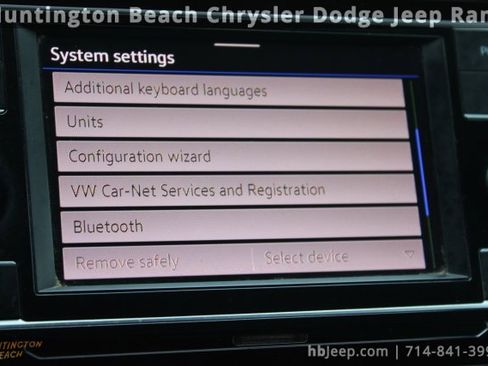 Used 2021 Volkswagen Tiguan S image 24