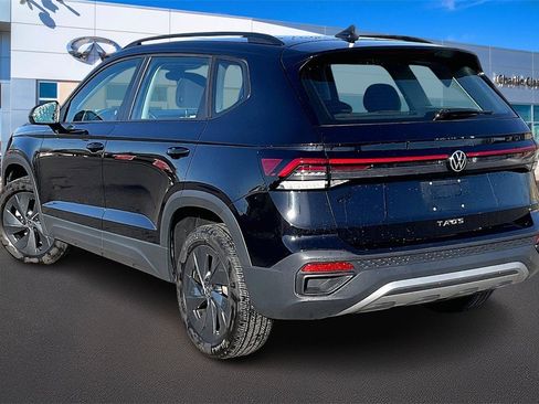 Used 2025 Volkswagen Taos S image 11