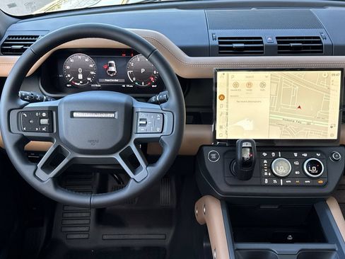 New 2026 Land Rover Defender 110 X-Dynamic SE AWD/4WD image 15