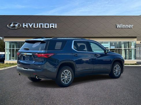 Used 2023 Chevrolet Traverse LT AWD/4WD image 4