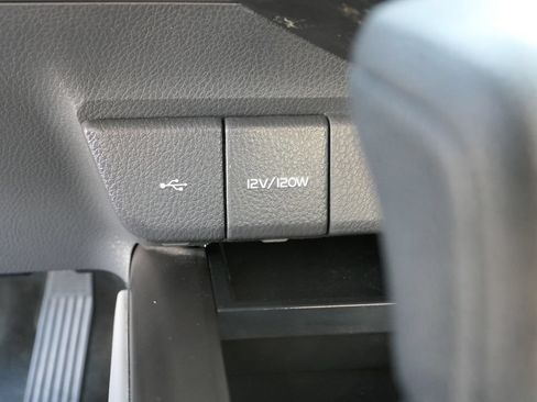 Used 2022 Toyota Camry LE w/ Carpet Mat Package (TMS) FWD image 22