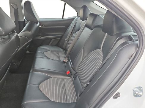 Used 2023 Toyota Camry SE image 30