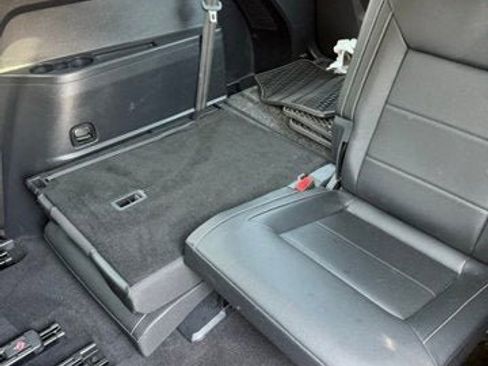 Used 2021 Volkswagen Atlas SE image 9