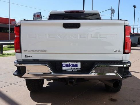 Used 2024 Chevrolet Silverado 2500 LTZ w/ LTZ Plus Package AWD/4WD image 6