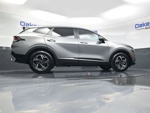 Certified 2024 Kia Sportage LX image 44