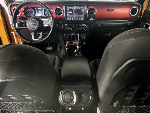 Used 2021 Jeep Wrangler Unlimited Rubicon AWD/4WD image 19