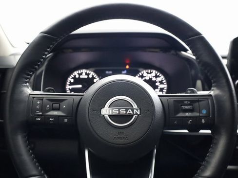 Used 2023 Nissan Pathfinder SL w/ SL Premium Package image 14