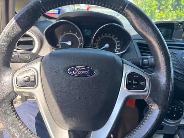 Used 2014 Ford Fiesta SE FWD image 8