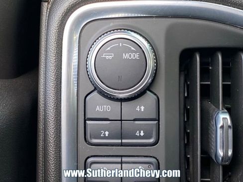 Used 2021 GMC Sierra 1500 AT4 w/ AT4 Value Package AWD/4WD image 32