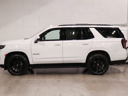 Used 2022 Chevrolet Tahoe RST w/ Sport Performance Package image 2