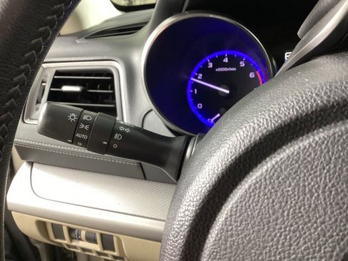 Used 2018 Subaru Outback 2.5i Premium w/ Protection Package #1 image 21