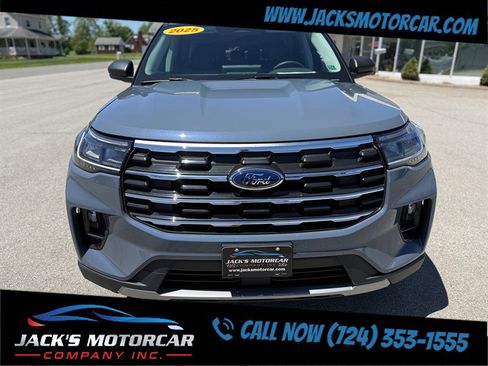 Used 2025 Ford Explorer Active w/ Active Comfort Package AWD/4WD image 14