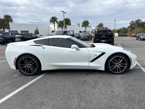 Used 2019 Chevrolet Corvette Stingray Coupe w/ Z51 1LT image 2