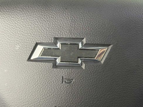 Used 2024 Chevrolet Silverado 1500 LT Trail Boss w/ LT Trail Boss Premium Package AWD/4WD image 22