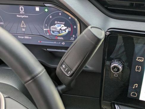 Used 2025 GMC Sierra 3500 Denali w/ Denali Reserve Package image 13