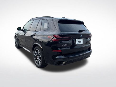 New 2026 BMW X5 xDrive50e w/ M Sport Package AWD/4WD image 5