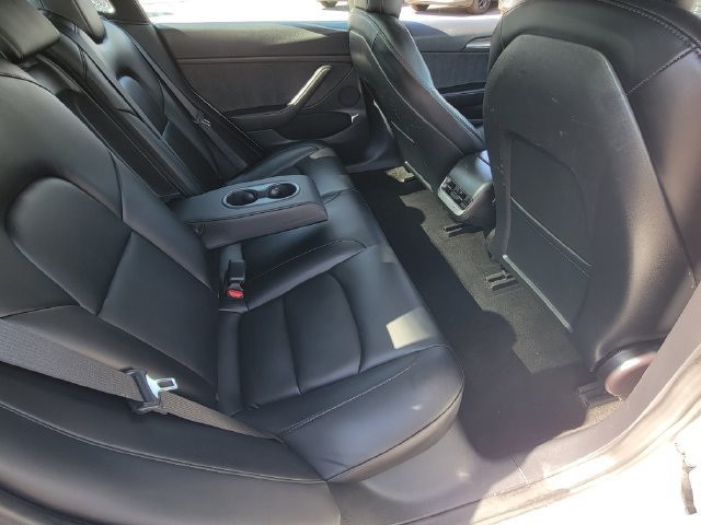 Used 2022 Tesla Model 3 Long Range AWD/4WD image 19
