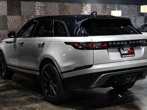 Used 2020 Land Rover Range Rover Velar R-Dynamic S AWD/4WD image 9