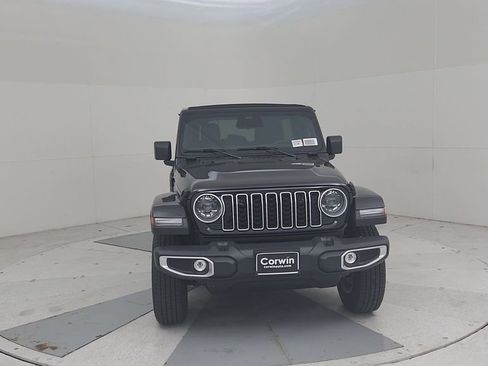New 2025 Jeep Wrangler Sahara image 6