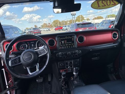 Used 2021 Jeep Wrangler Unlimited Rubicon image 10