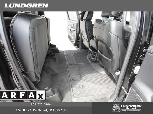 Used 2023 RAM 1500 Laramie AWD/4WD image 16