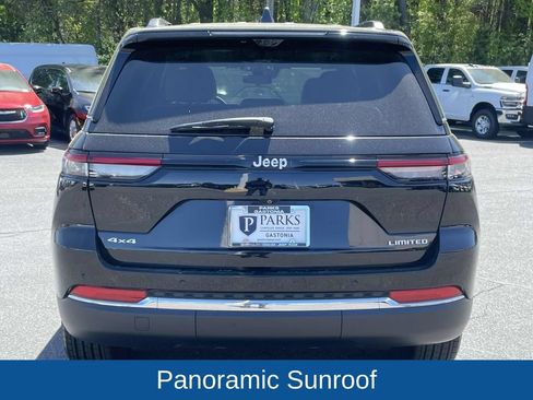 Certified 2025 Jeep Grand Cherokee Limited w/ Luxury Tech Group II AWD/4WD image 8