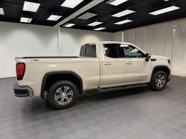 New 2026 GMC Sierra 1500 SLE w/ X31 Off-Road Package AWD/4WD image 6