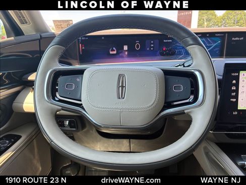 Certified 2024 Lincoln Nautilus Reserve w/ Equipment Group 202A AWD/4WD image 23