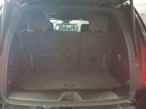 Used 2024 Chevrolet Tahoe LT image 9