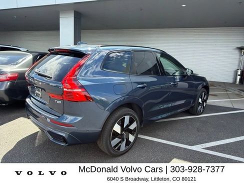 Used 2025 Volvo XC60 T8 Plus w/ Protection Package Premier AWD/4WD image 3
