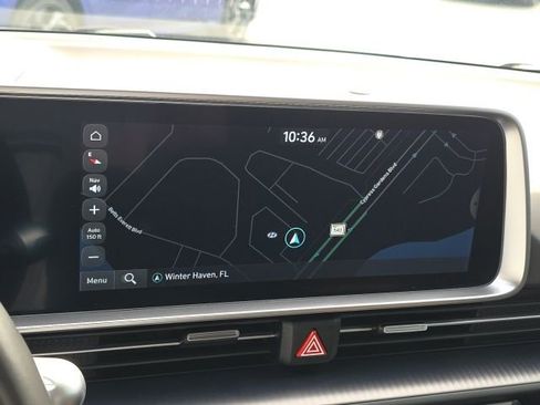 Used 2024 Hyundai Ioniq 6 SE RWD image 15