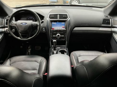 Used 2018 Ford Explorer Sport w/ Equipment Group 401A image 14