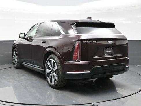 New 2026 Cadillac Escalade IQ Luxury 1 image 5