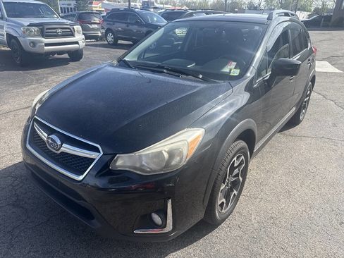 Used 2016 Subaru Crosstrek 2.0i Premium w/ Moonroof Package AWD/4WD image 14