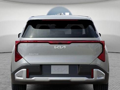 New 2027 Kia Seltos S FWD image 13