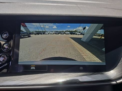 Certified 2022 Buick Envision Preferred FWD image 20