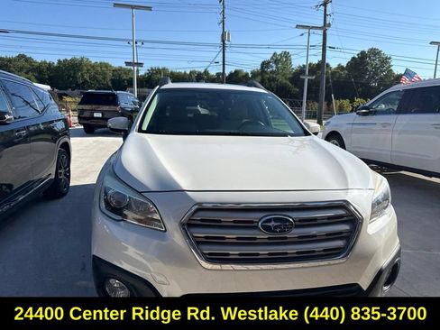 Used 2017 Subaru Outback 2.5i Limited AWD/4WD image 5