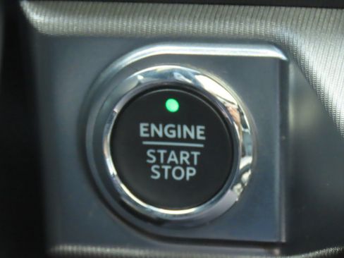Used 2023 Ford F150 Raptor AWD/4WD image 30