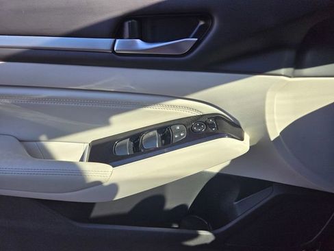 Used 2023 Nissan Altima 2.5 SL image 12