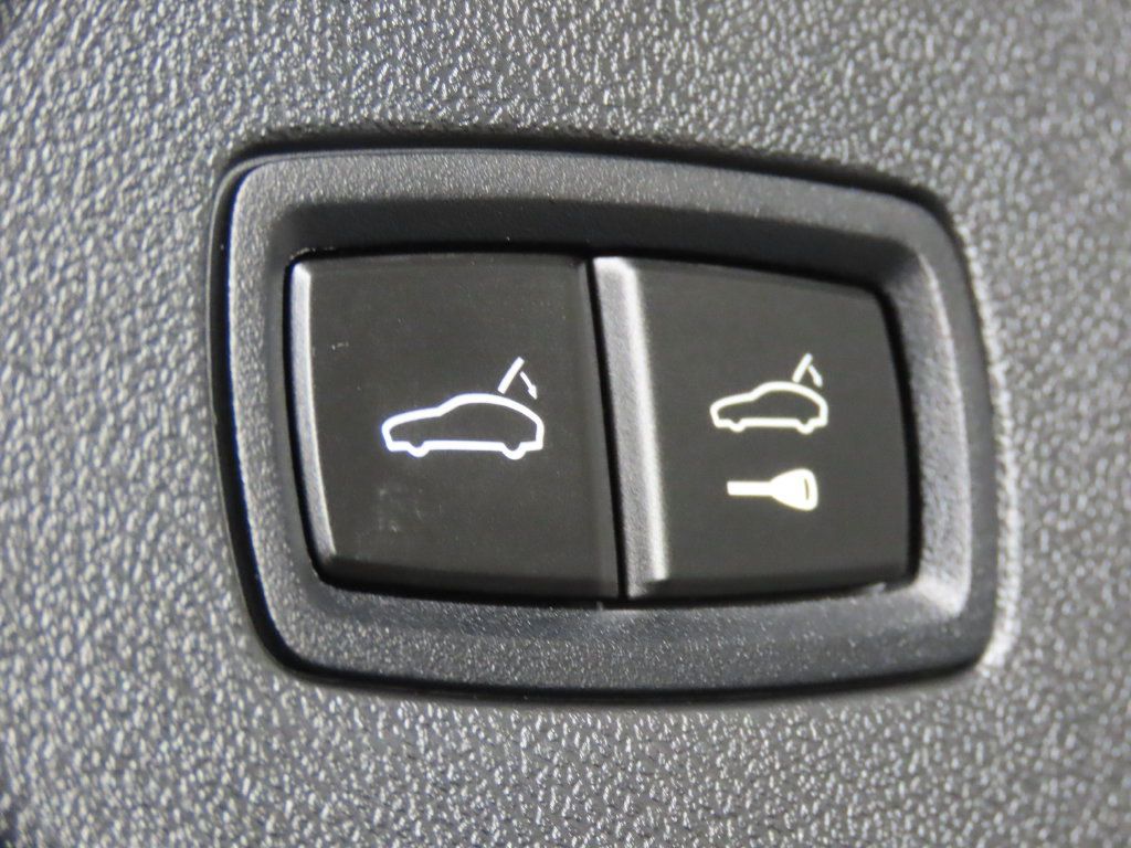 Certified 2025 Porsche Cayenne S AWD/4WD image 50